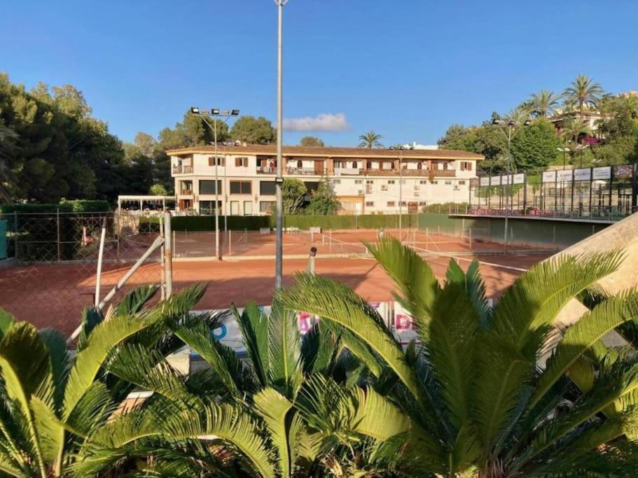 La Casa De Las Palmeras Muntanya la Sella Eksteriør billede